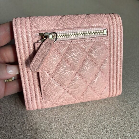 LAST CHANCE ‼️Chanel Caviar Quilted Boy Compact Wallet Pink - Picture 9 of 16